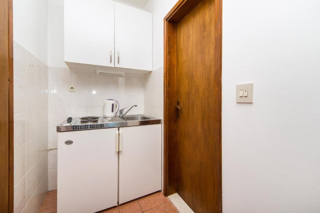 Apartments Slavena Gradac  Exterior photo