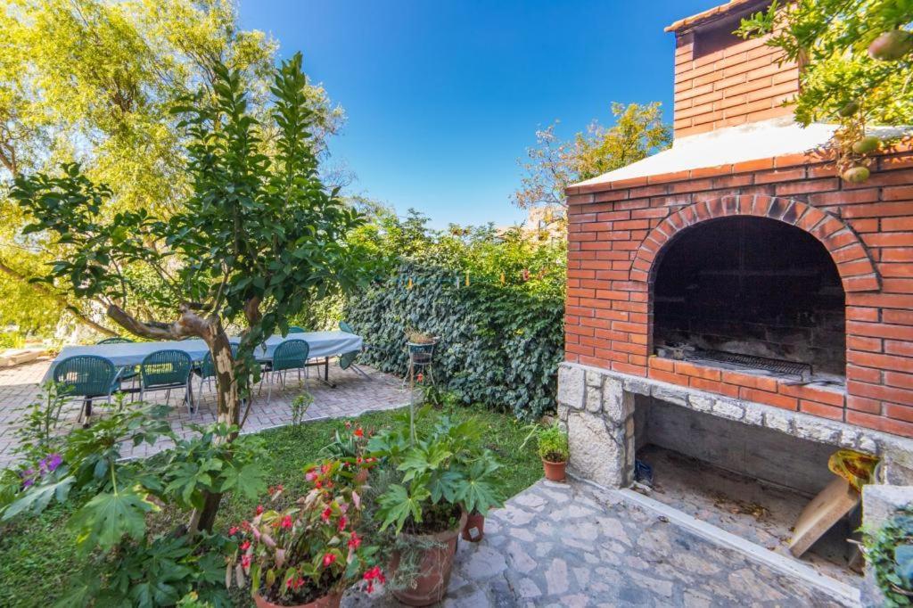 Apartments Slavena Gradac  Exterior photo