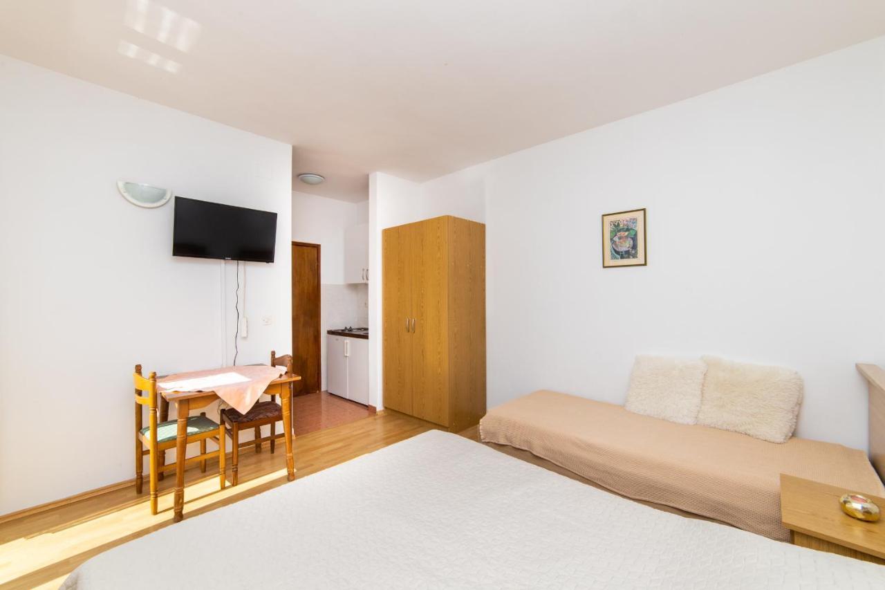 Apartments Slavena Gradac  Exterior photo