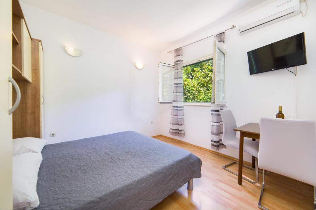 Apartments Slavena Gradac  Exterior photo